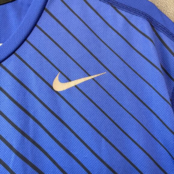 Nike Dri-FIT Men’s Running Shirt Blue Striped 2XL Athletic Training Tee Swoosh - Picture 6 of 13